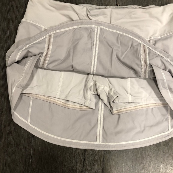 Lululemon Full Stride Skirt - Picture 2 of 8